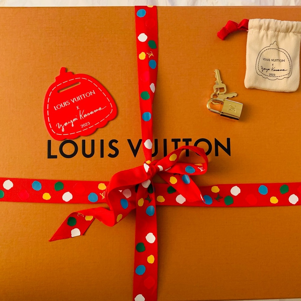 Louis Vuitton X Yayoi Kusama Limited Edition Speedy 25 - Released 1/6/23